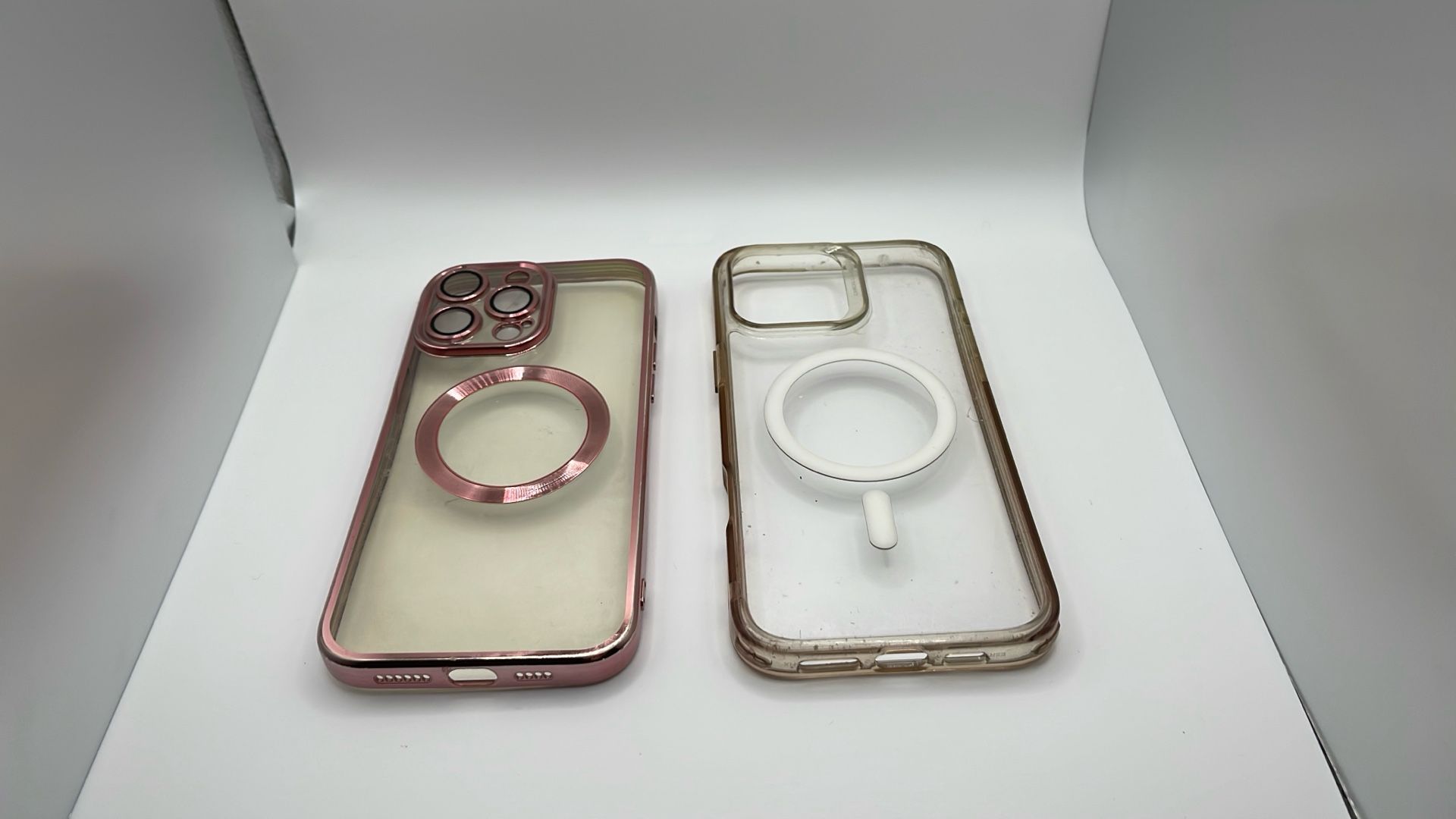 4  Cases For iPhone 13 Pro 