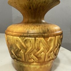 Vintage MCM Mid-Century Modern Haeger Yellow Art Pottery Geometric Short Vase 