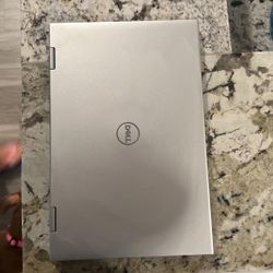 Dell Intel Core i5 8 Gig Ram 556ssd 