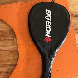 Ektelon RTS XpreII Graphite racquetball racket with zippered cover