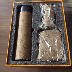  Louis Vuitton wallet tumbler 