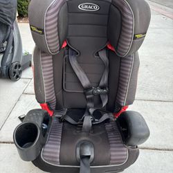 Graco Car Seat 30-100lbs