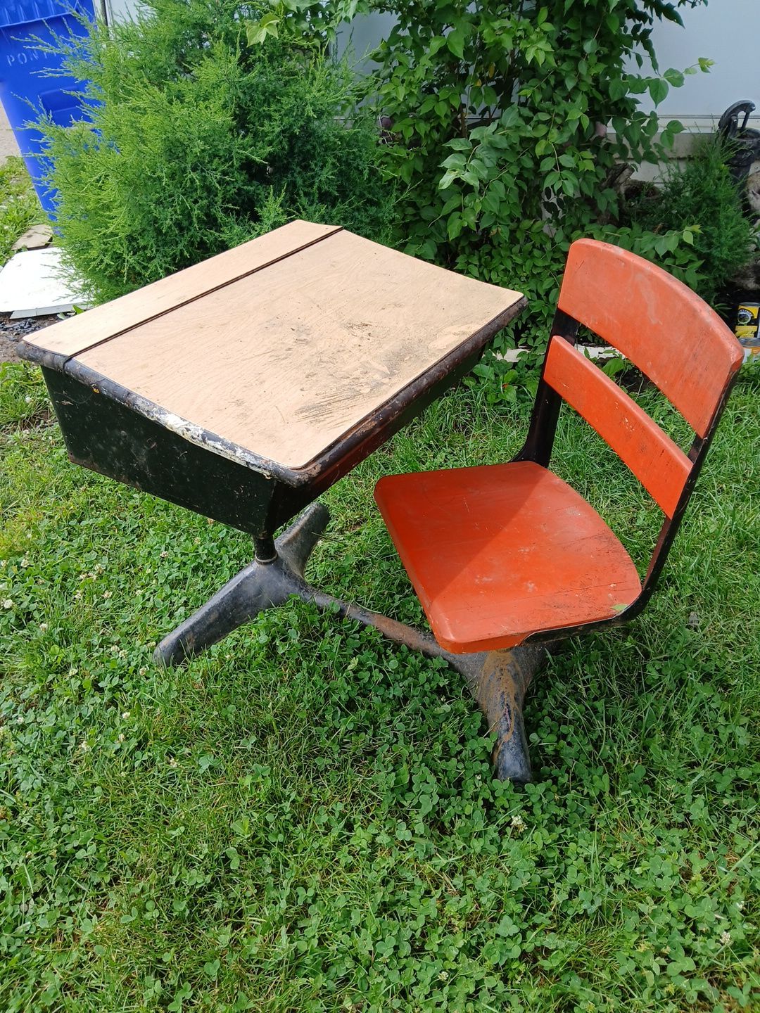 Old School Desk and swivel chair