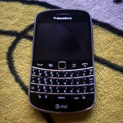 Blackberry Bold
