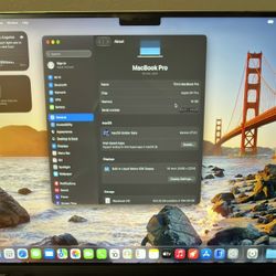 Macbook Pro M1 16" Silver - 512GB 16GB RAM - 95% Battery - FIRM PRICE