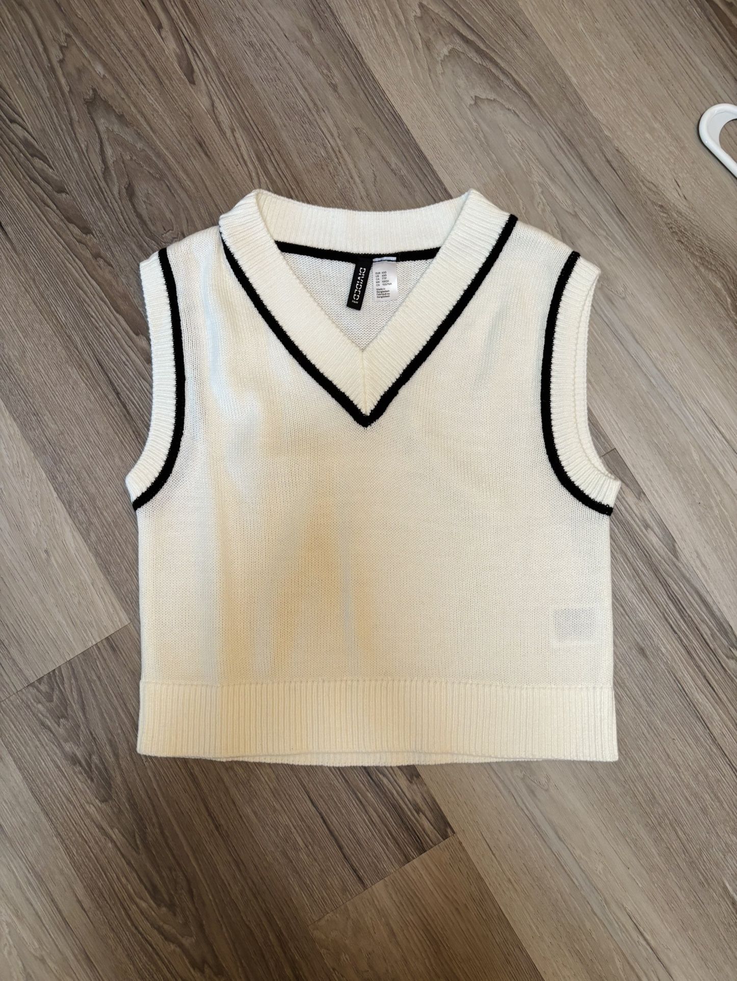Brand NEW Sweater Vest