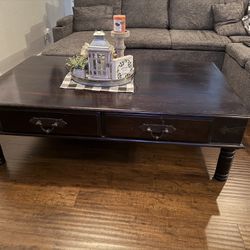 Urban home Large Coffee Table