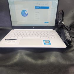 Hp Laptop 14 White 4gb Ram 64gb Storage 