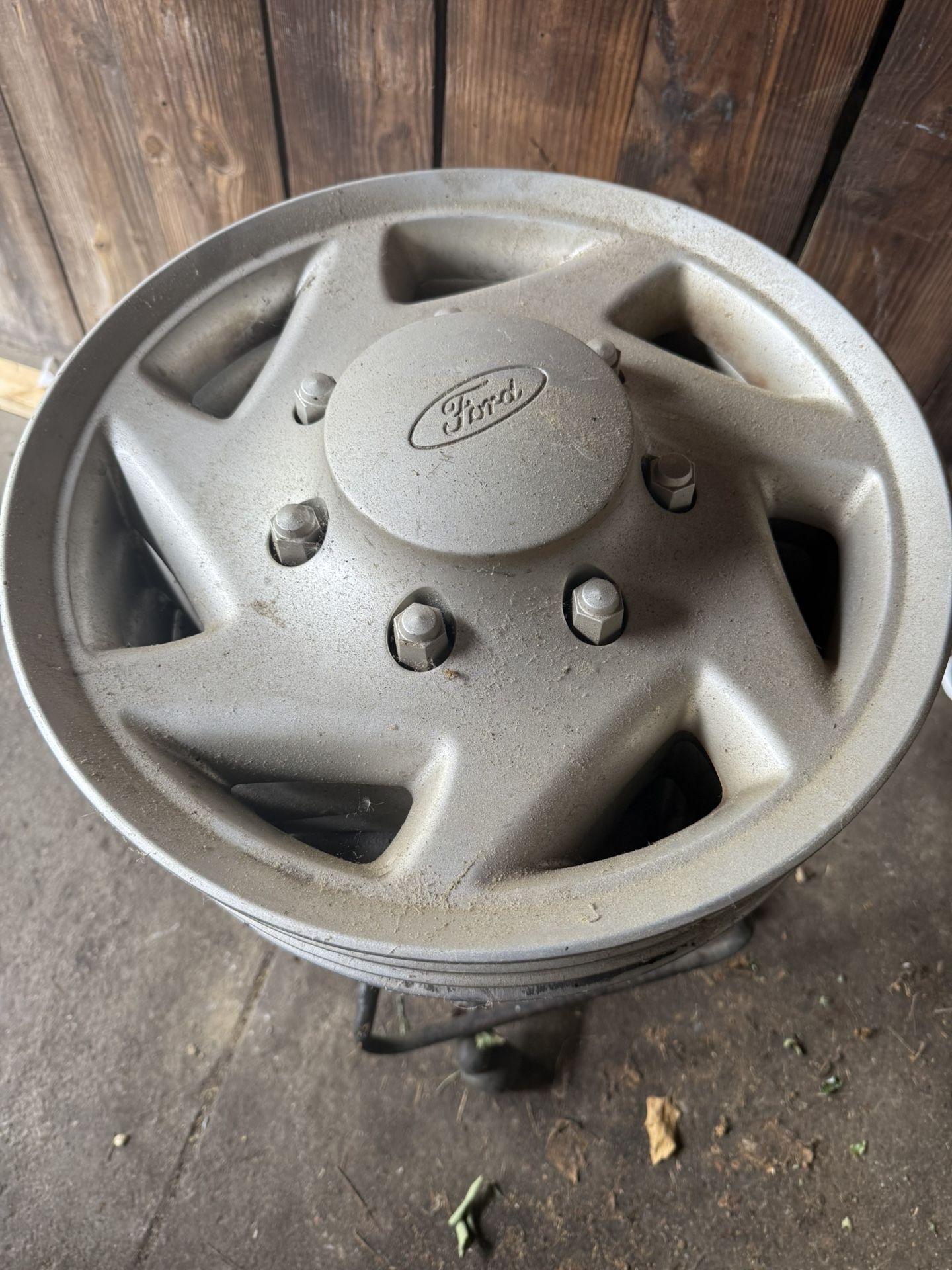 Ford van Hubcaps
