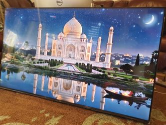 58" TCL Google Android smart tv 4k basically new less than 8 months old great quality pic come with free mount. No Scratch