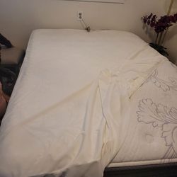Full mattress