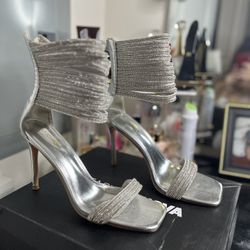 Silver Heels 