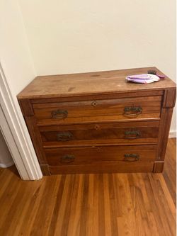 Vintage wood dresser