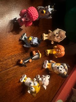 Bluey figurines