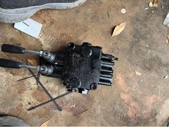 Log splitter valve