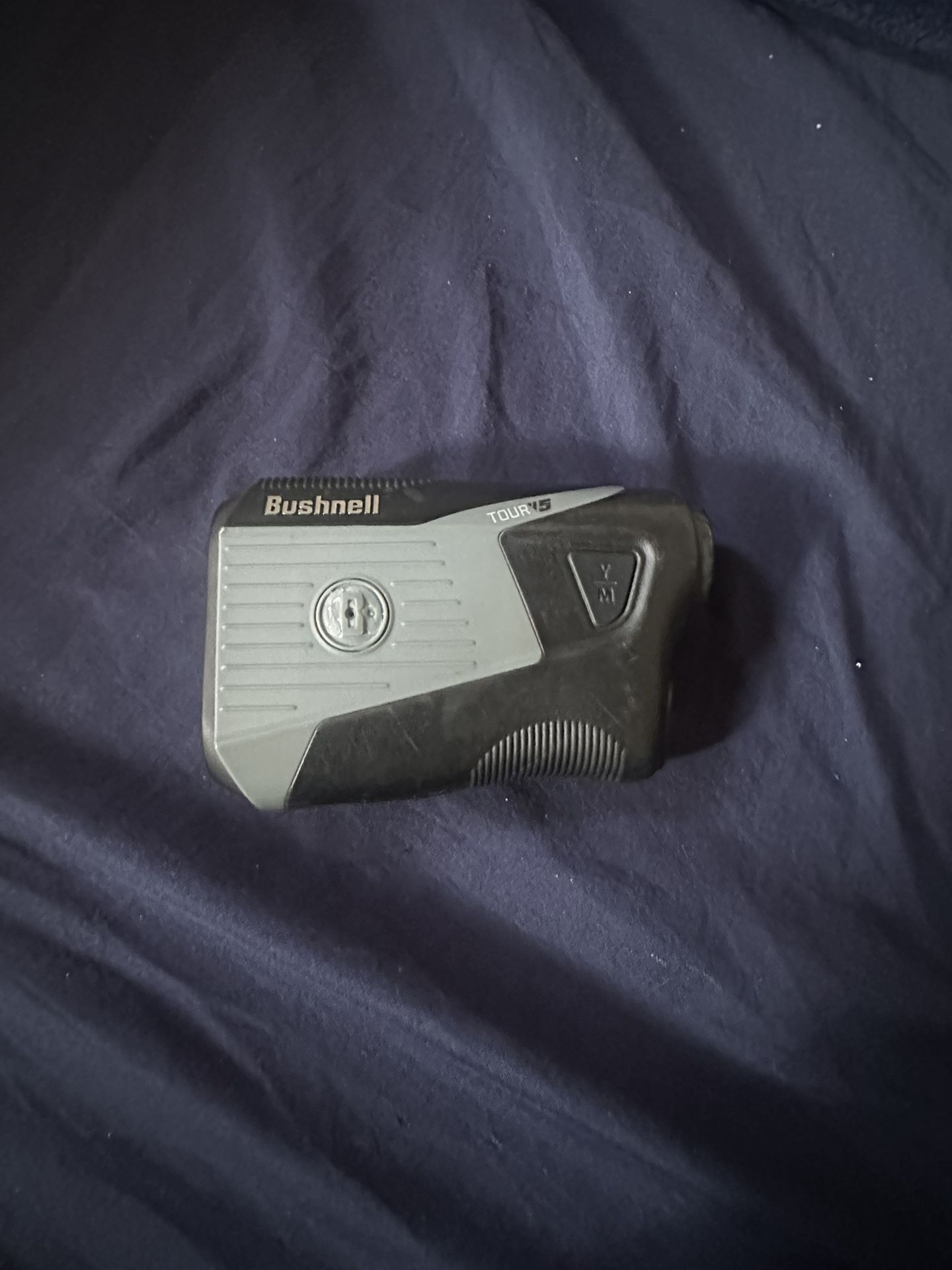 Bushenell Tour V5 Rangefinder