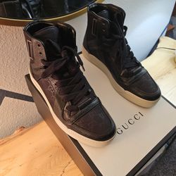 Gucci Sneakers 