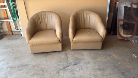 Swivel chairs