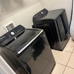 Samsung Washer and dryer