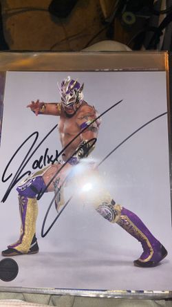 WWE KALISTO SIGNED PHOTO