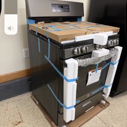 NEW never Installed GE Gas Range 
