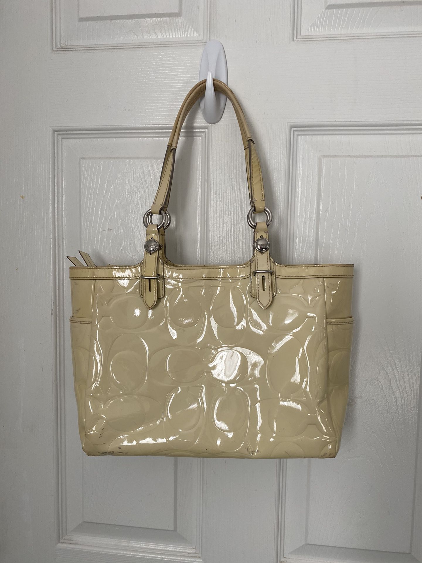 Coach gallery embossed patent tote bag