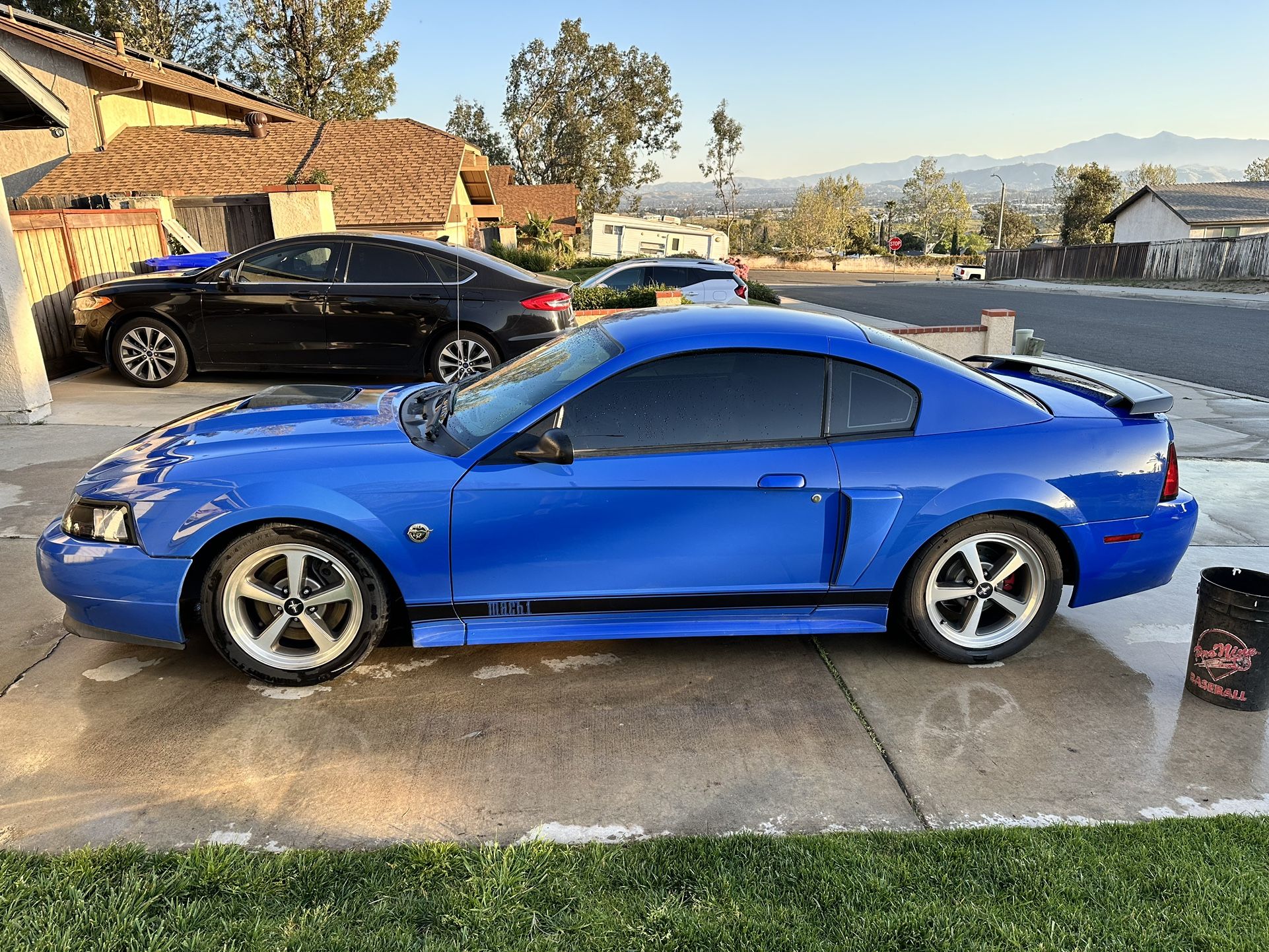 2004 Ford Mustang