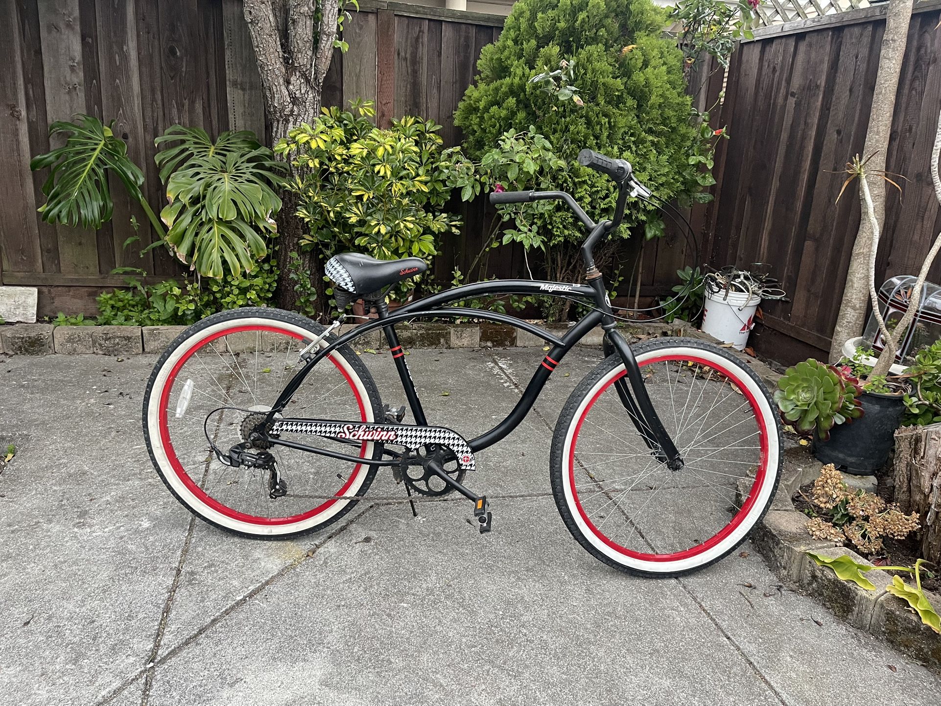 Beach Cruiser Bike Schwinn