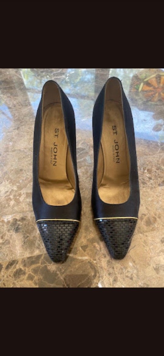 Marc Fisher Black Loafers With Gold Buckle