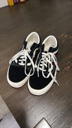 Rose Vans