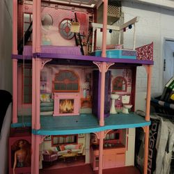 Barbie Doll House With Elevator 