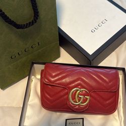 Gucci Marmont Purse