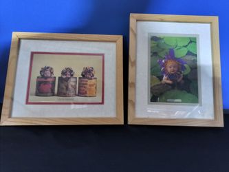 2 Small Anne Geddes Baby Pictures