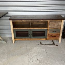 Dresser/TV Stand
