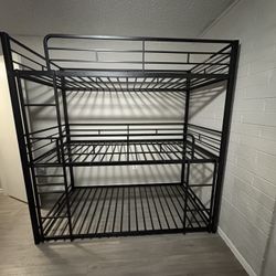 Bunk Beds (3 Tier) 