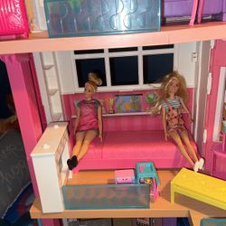 Casa De Barbie Con Accesorios