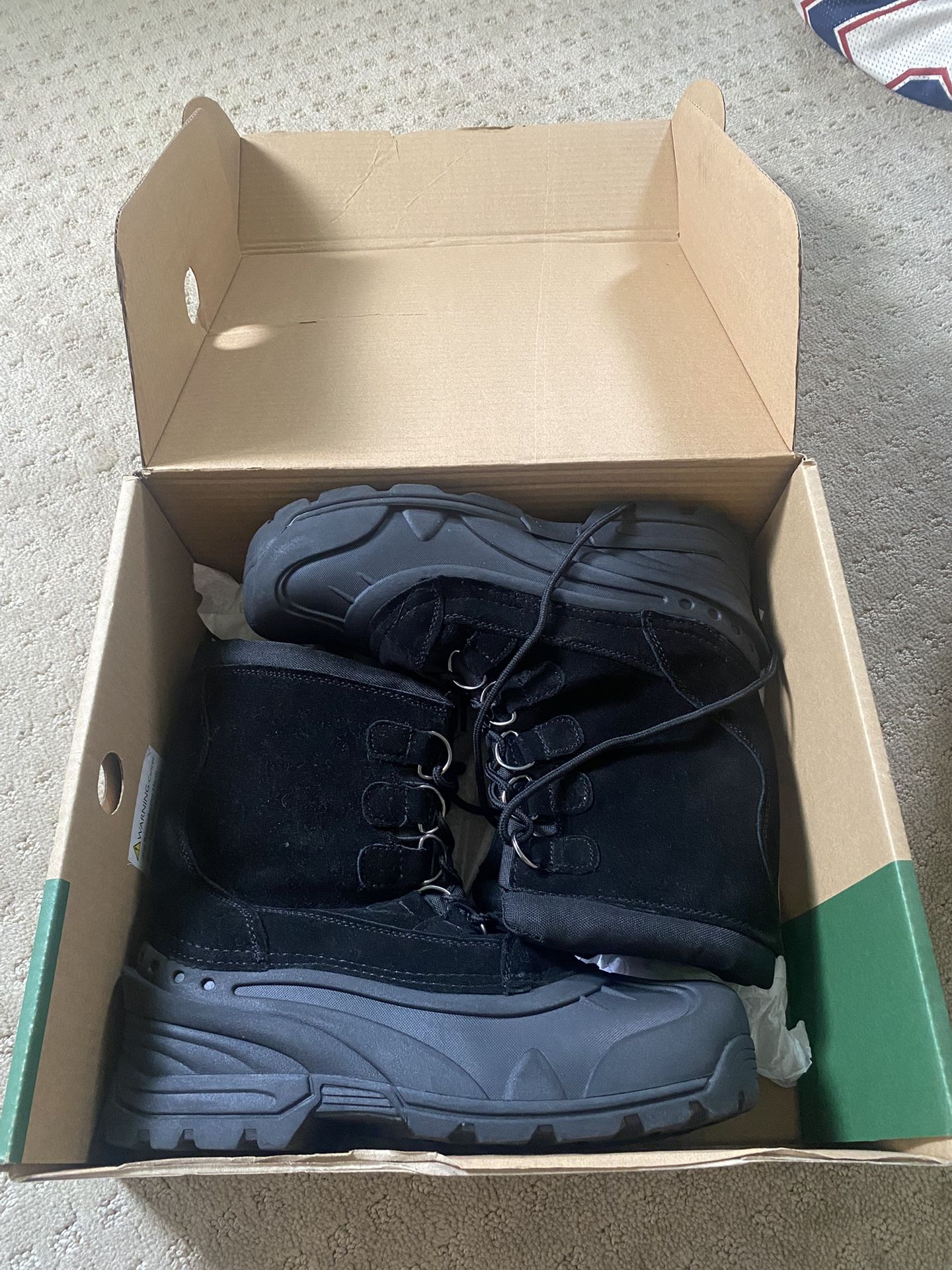 Outside / Snow Boots
