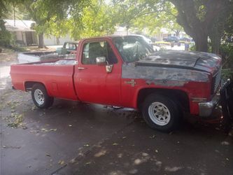 1982 CHEVY 1500 PARTS OR REBUILD