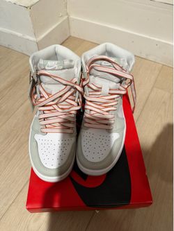 Used 2x jordan 1 seafoam womens size 8 (6.5mens)