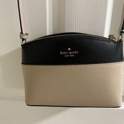 Kate Spade New York Grove Street Millie Leather Shoulder Handbag Purse
