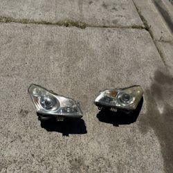 G35/ G37 Sedan Headlights 
