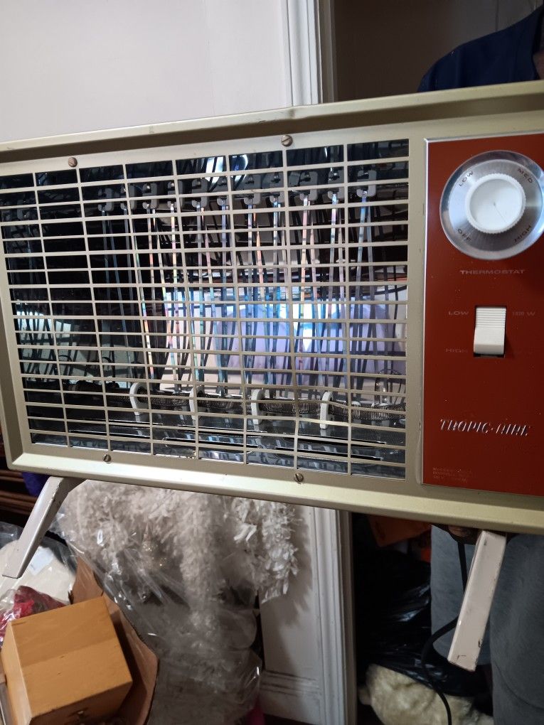 Vintage Retro Style Tropic Air Instant Space Heatrr