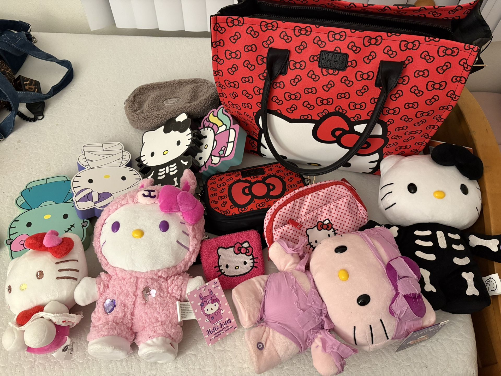 Hello Kitty Stuff