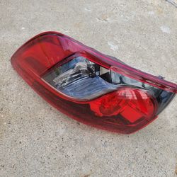 2013-15 Mazda CX-9 Right Side Taillight 