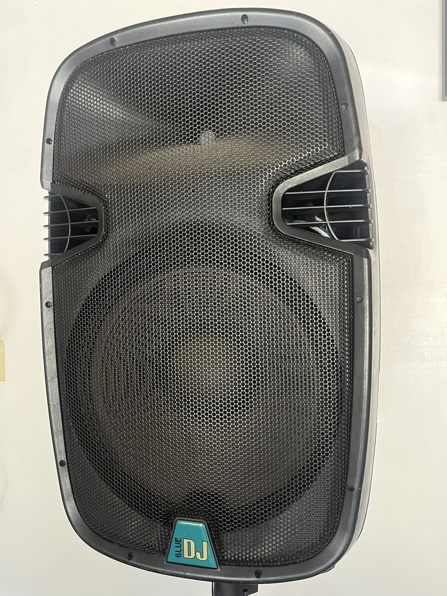 Speaker (Blue DJ) with Stand