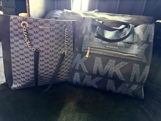 Michael Kors tote Bags !!