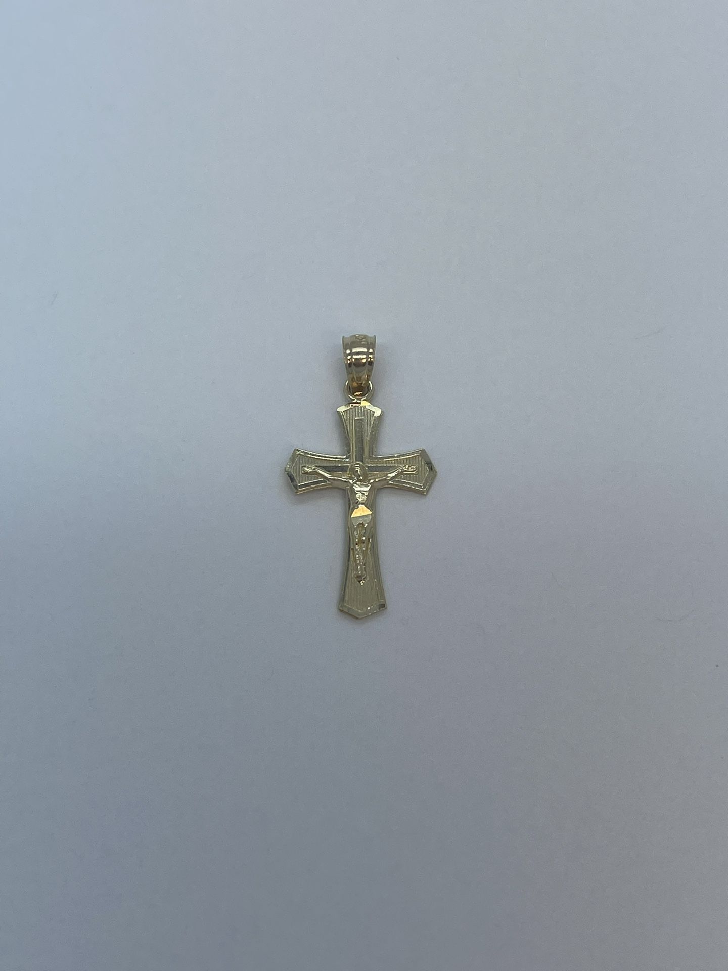 14k Cross Pendant. New.