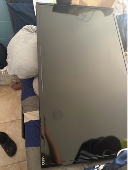 Vizio tv with TV mount