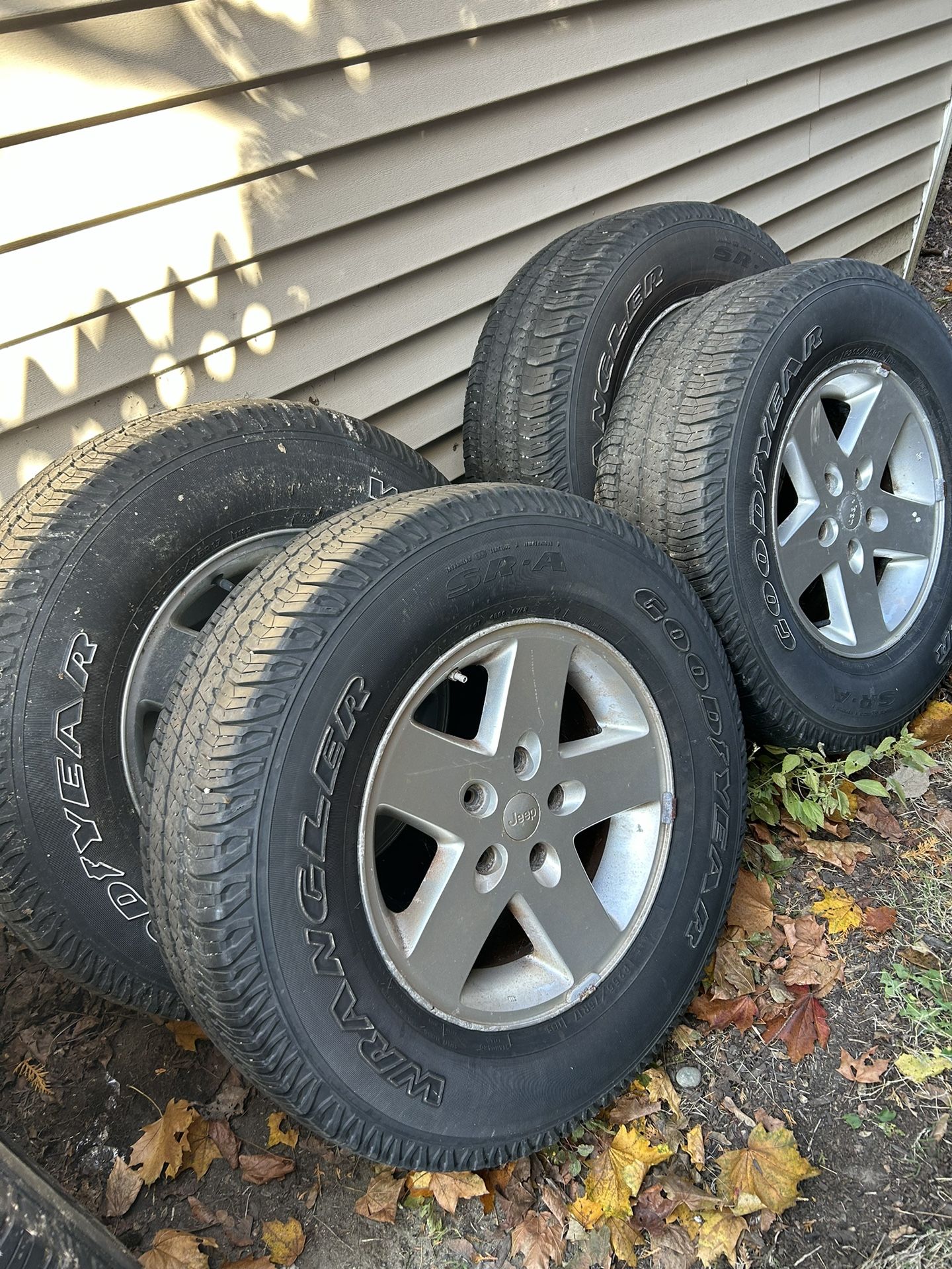 Wheels With Tire