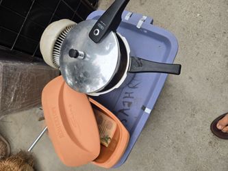 pressure cooker